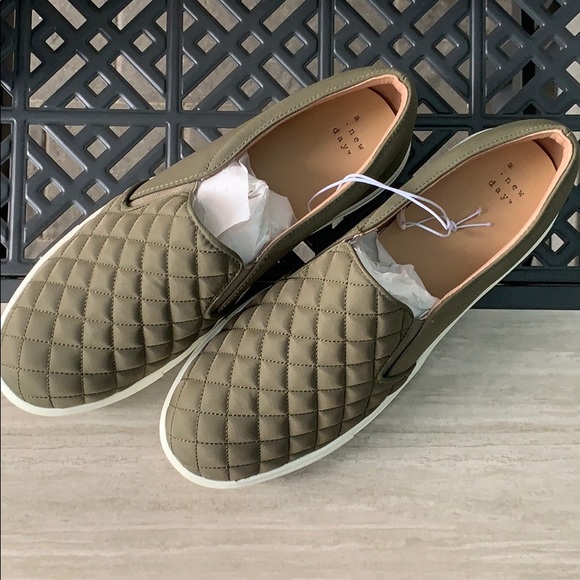 11 wide womens dress shoes